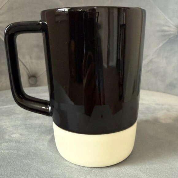 Starbucks Black Ceramic Desktop Mug Silicone Nonslip Bottom & press-in Lid 14 Oz - Picture 3 of 6